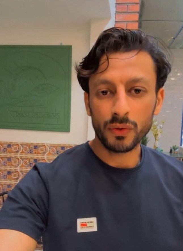 رياض بركات.. شاب سعودي من جازان يلفت الأنظار بمحتوى هادف على منصات التواصل