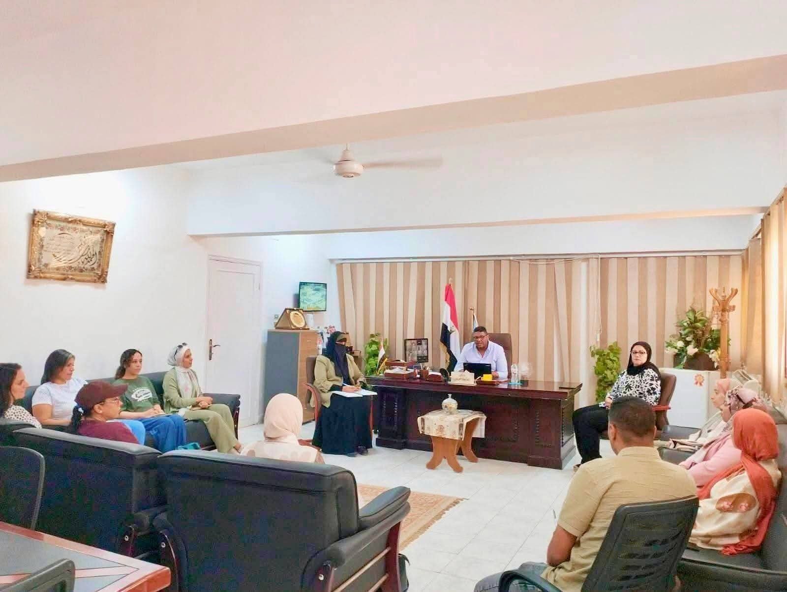 وكيل وزارة الصحة  البحر الأحمر يوجه بتكثيف العمل ورفع معدلات الإنجاز داخل الإدارات الصحية