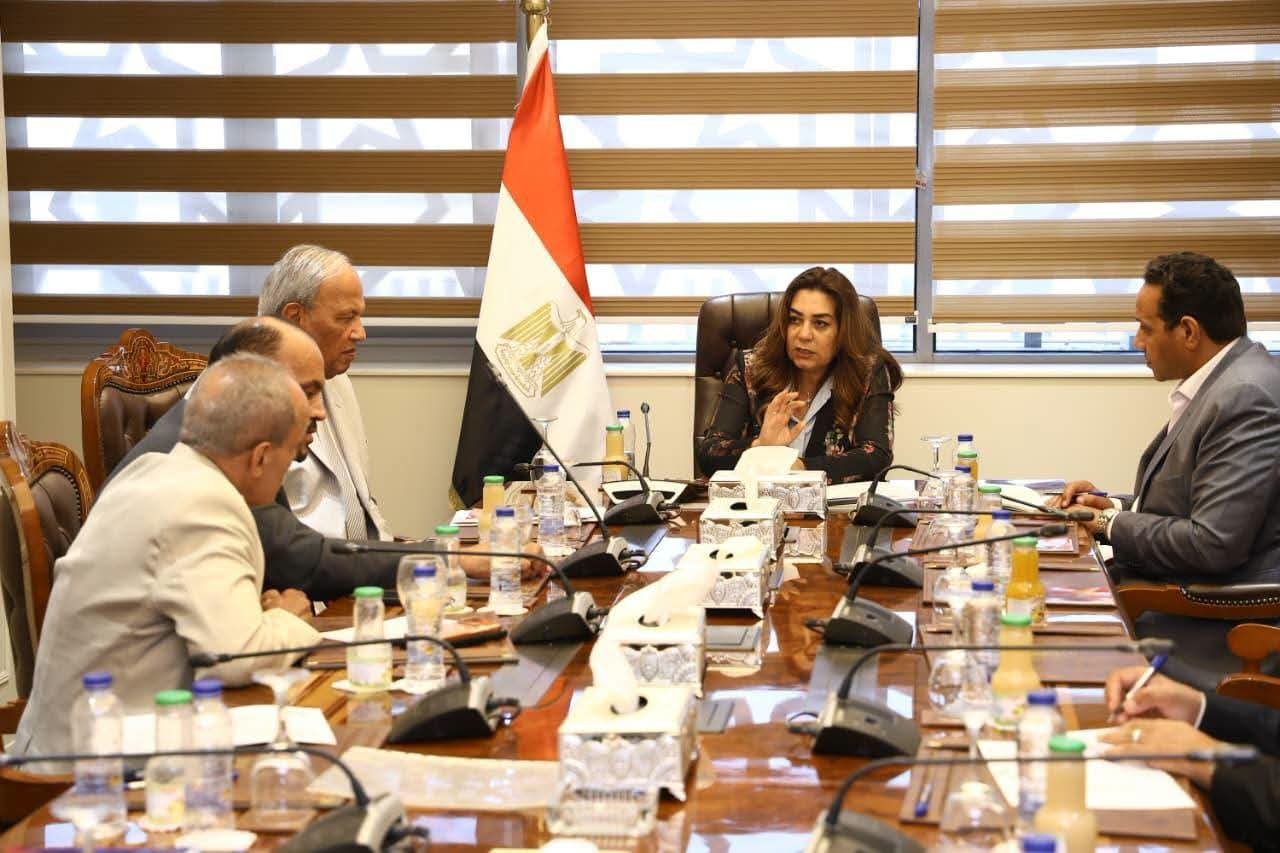 وزيره التنميه المحليه تستقبل عددا من أعضاء مجلس النواب 